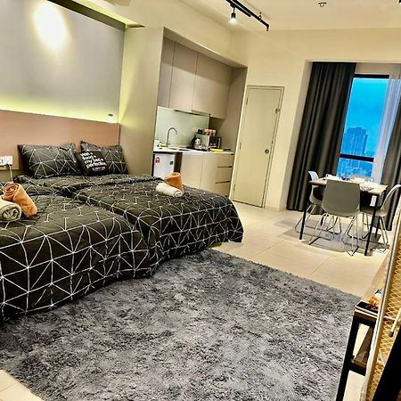 Royal Place- Tamarind Suite Cyberjaya Luaran gambar